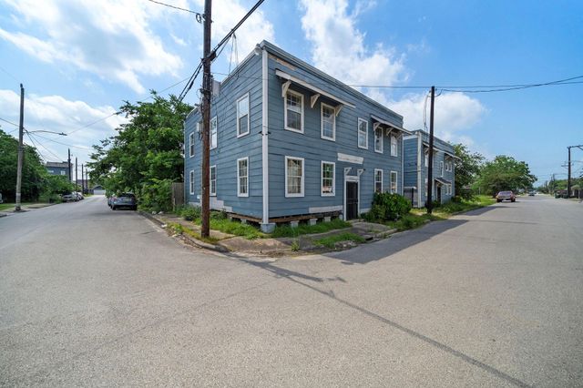 2401 & 24 Sampson, Houston, TX, 77004