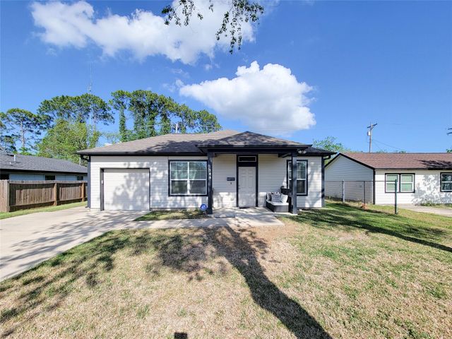 1306 Appomattox, Texas City, TX, 77591