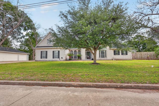 4323 Young, Pasadena, TX, 77504