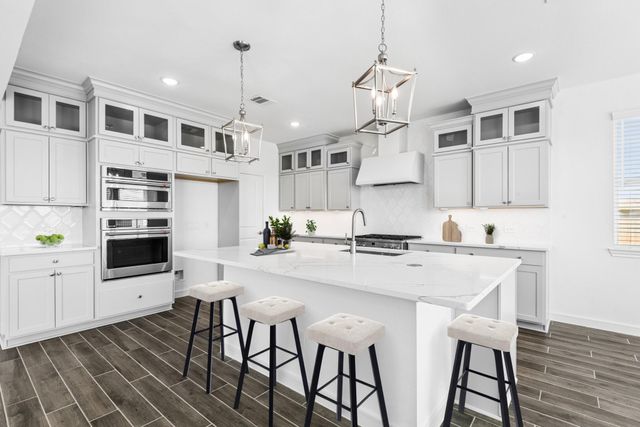 12907 Old Fashion, Mont Belvieu, TX, 77535