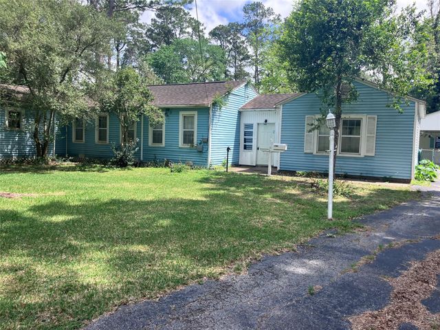 5012 Winding, Dickinson, TX, 77539