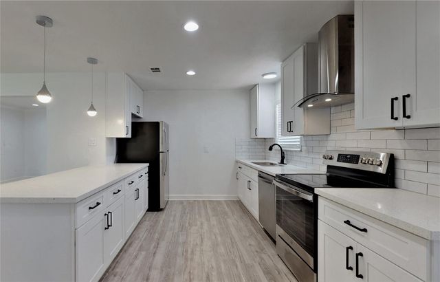 9023 Dunlap, Houston, TX, 77074