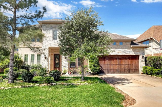  103 Birch Canoe Dr, Tomball, TX 77375