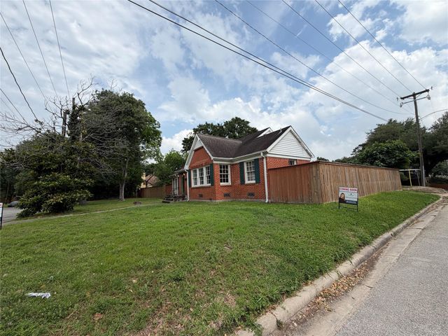 500 Fairbanks, Houston, TX, 77009