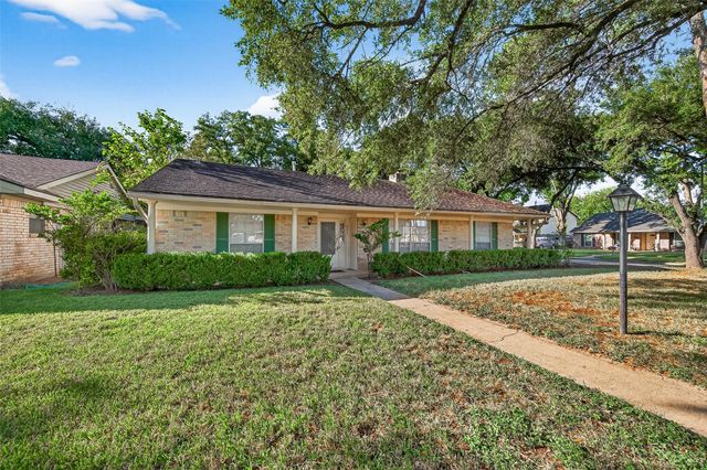 9602 Petersham, Houston, TX, 77031