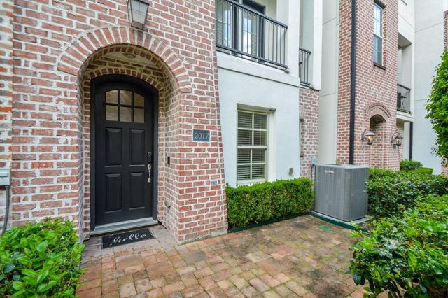 2017 Fannin, Houston, TX, 77045