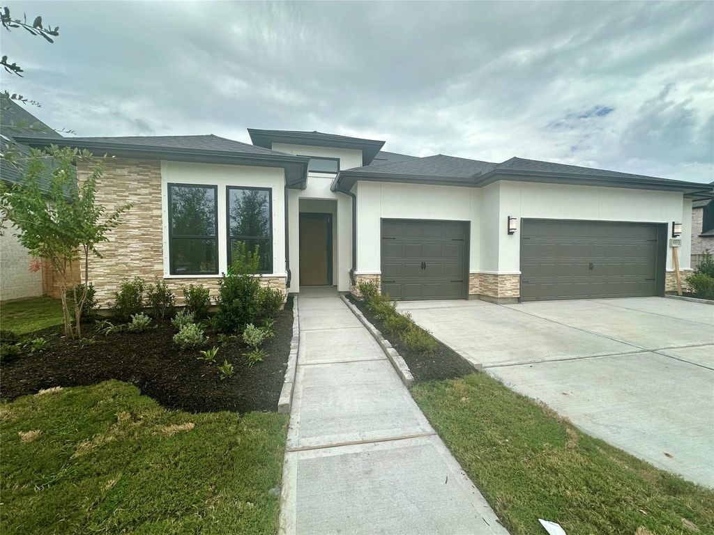 925 Groundwater Way, League City, TX 77546 cover photo. Doors Open Tour advertisement.