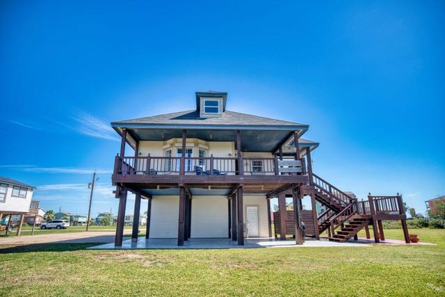 203 Francis Cove, Surfside Beach, TX, 77541