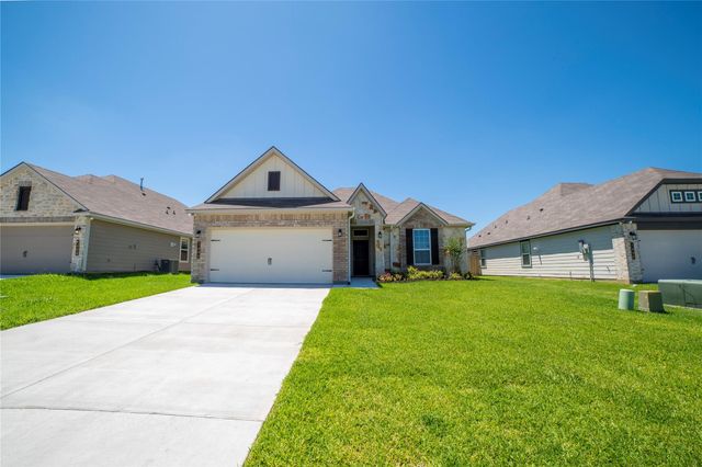 1402 Lake Ridge, Brenham, TX, 77833