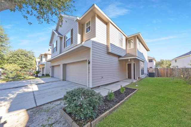 14310 Mirkwood Ln, Houston, TX 77014