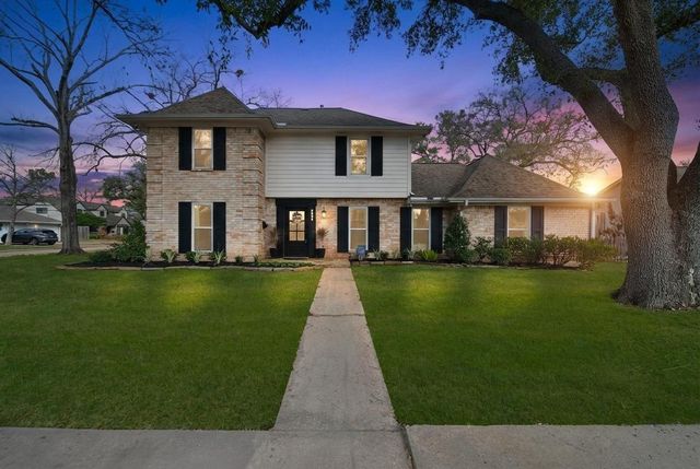 1018 Candlelight, Houston, TX, 77018