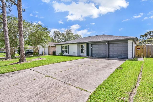 16718 Barcelona, Friendswood, TX, 77546