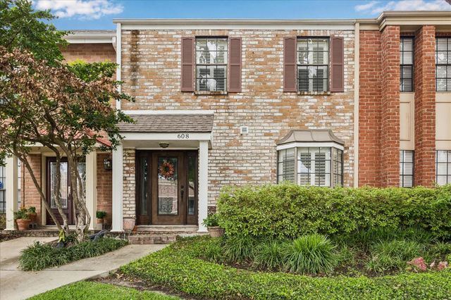  608 Augusta Drive #608, Houston, TX 77057