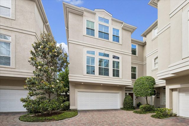 2710 Wroxton, Houston, TX, 77005