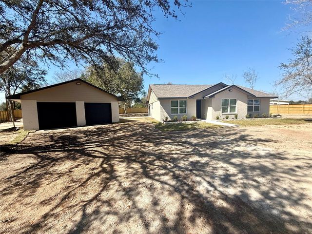 4835 County Road 380, Houston, TX, 77583