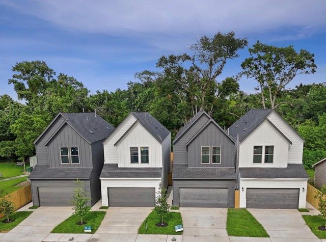 7418 Maxroy, Houston, TX, 77088