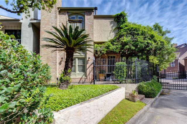  4700 Post Oak Timber Dr, Houston, TX 77056