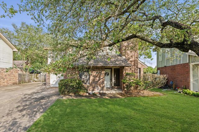25 Regency, Houston, TX, 77088