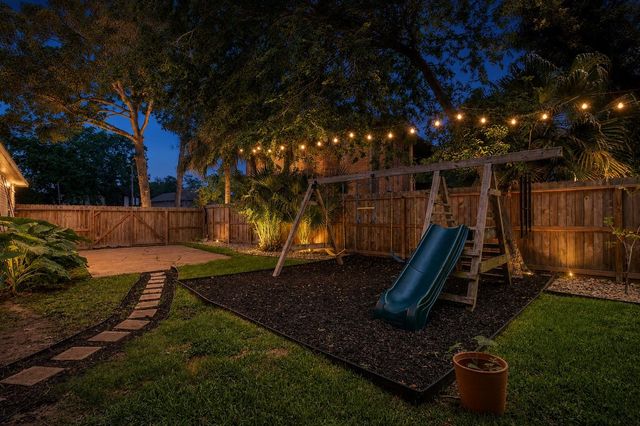 1606 Chelsea, El Lago, TX, 77586