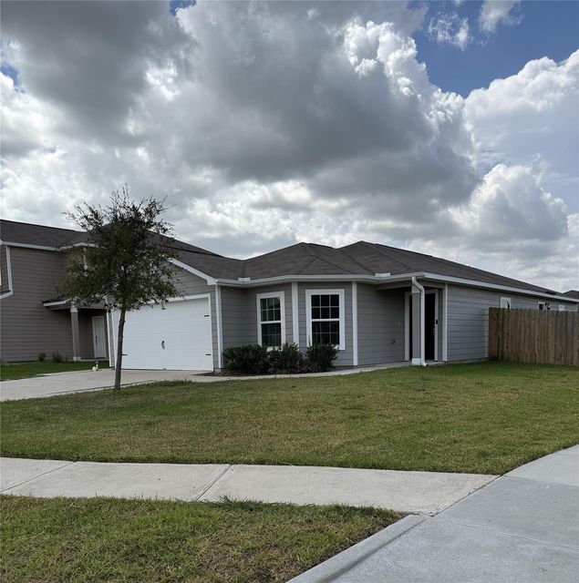 8419 Hannah Road, Cove, TX 77523 - HAR.com
