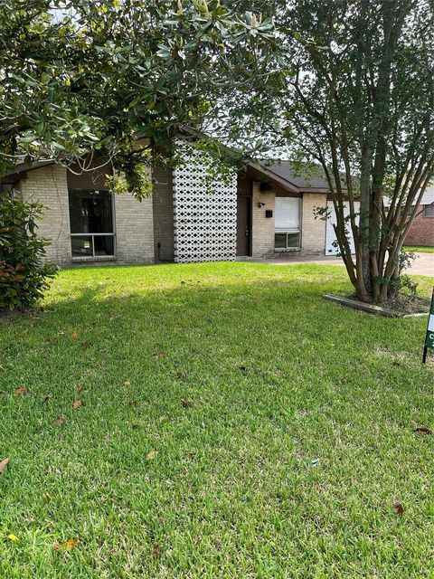 5142 Madden, Houston, TX, 77048