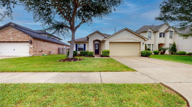  79 San Simeon Dr, Manvel, TX 77578