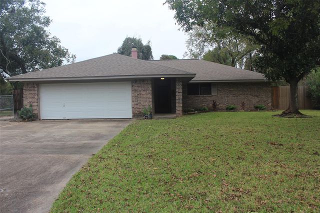 265 Wayne, Clute, TX, 77531