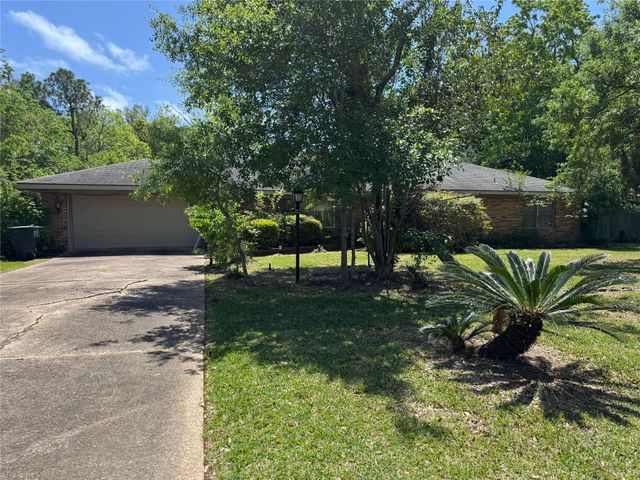 6700 Howe, Groves, TX, 77619