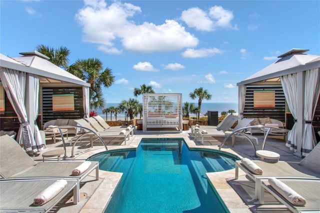 5220 Seawall, Galveston, TX 77551
