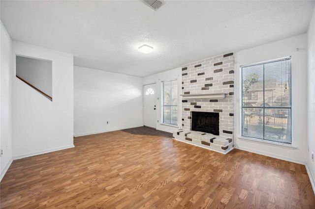 17814 Kings Park Ln, Houston, TX 77058