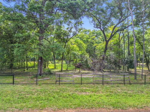 24466 Pine Creek, Hockley, TX, 77447