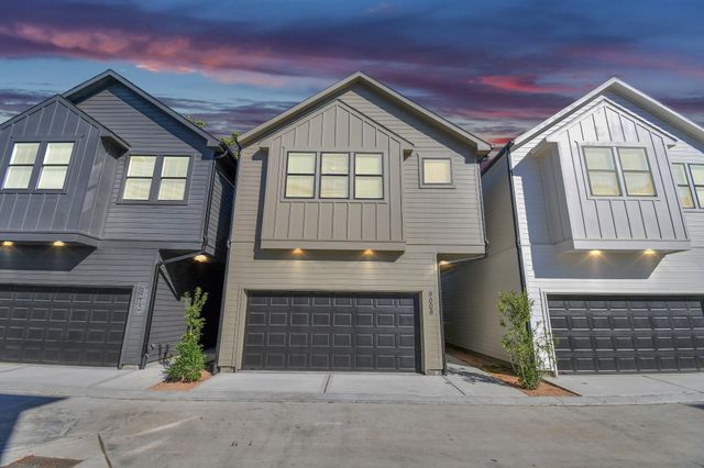 9016 Laverne Laurel, Houston, TX, 77080