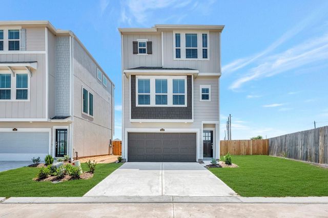 3016 Tres Olivos