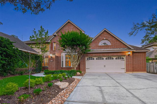  10 Mirror Ridge Dr, The Woodlands, TX 77382