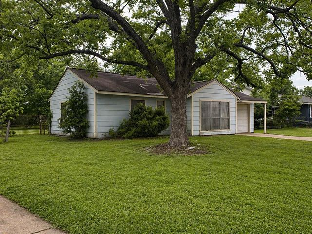 5707 Glenhurst