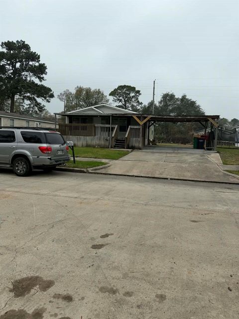 5831 Dylan, Baytown, TX 77521