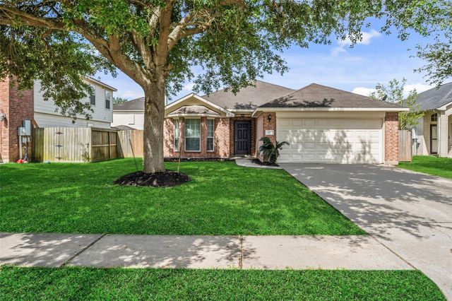 305 Golden Oak, Texas City, TX, 77591