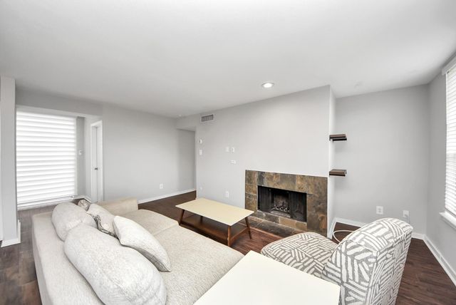2333 Bering, Houston, TX, 77057