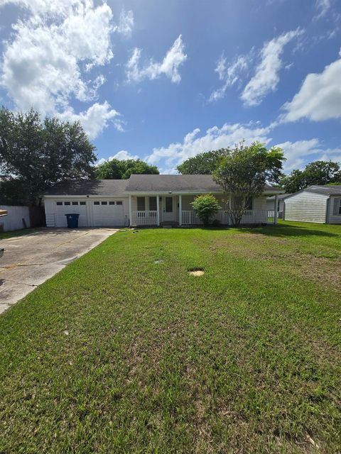 111 Bowie, Port Lavaca, TX, 77979