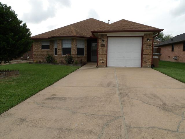 5917 Red River, Dickinson, TX, 77539