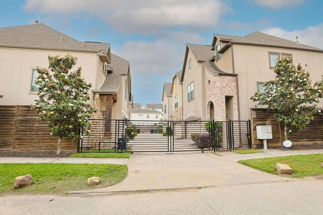  2108 Sherwin St, Houston, TX 77007