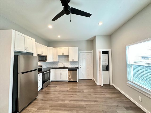 225 Everton, Houston, TX, 77003