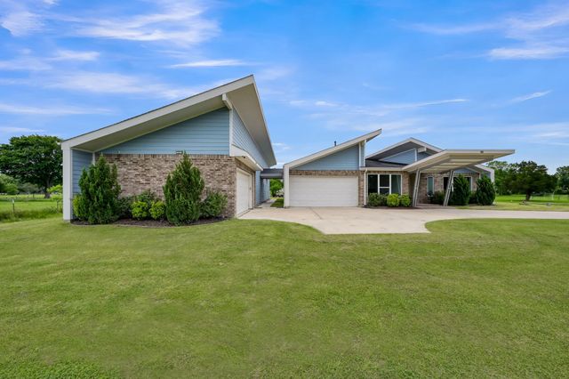  6309 N Mallard Dr, Fulshear, TX 77441