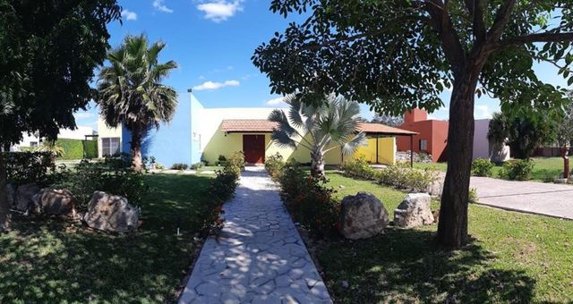 32 No. 120, Chicxulub Pueblo Yucatan