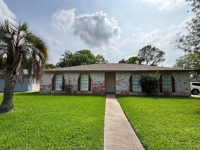 16610 Forest Bend, Friendswood, TX, 77546