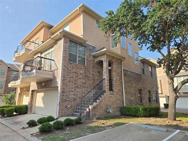 8020 Pagosa Springs Dr, Houston, TX 77040