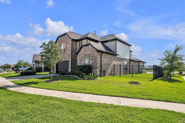  3919 Cantone Grotto Ct, Katy, TX 77493