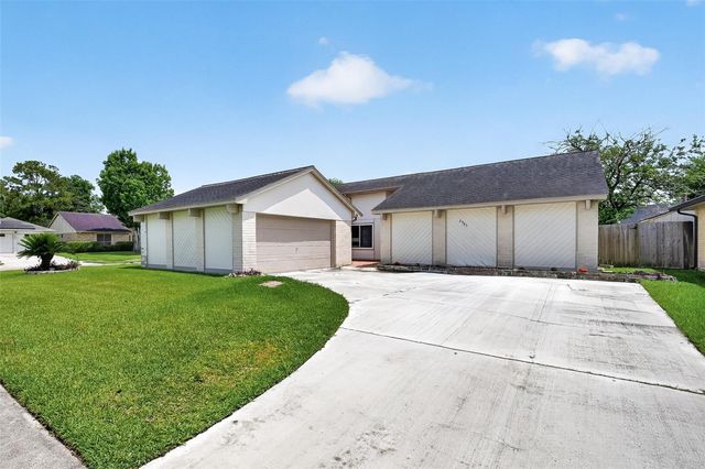 2503 Corral, Friendswood, TX, 77546