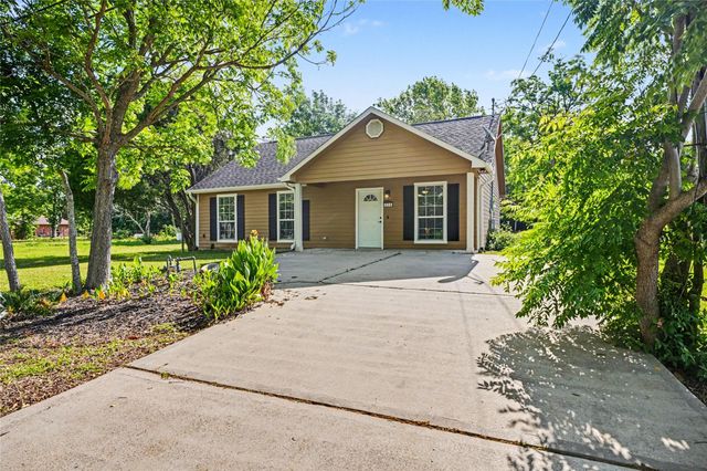 326 Bell, Texas City, TX, 77591
