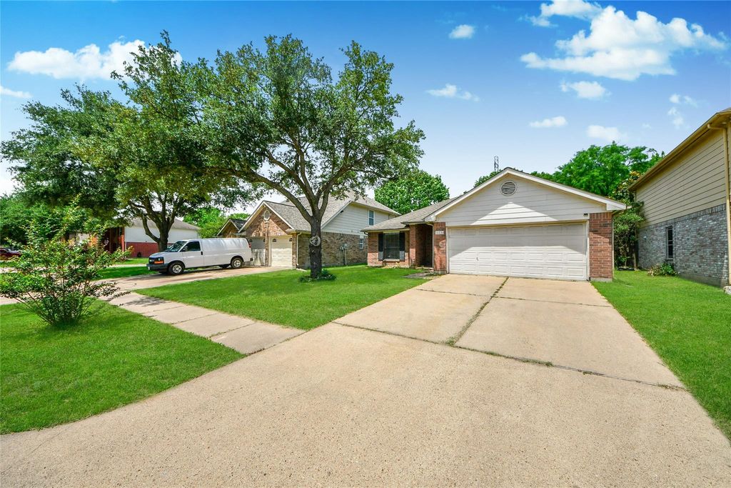 16134 Coleburn Dr photo 4